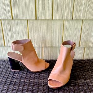 Stuart Weizmann open toe and heel boot/heel